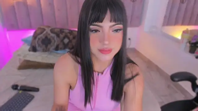 Snapshot of emmiily_z chatting on 16, 7, 2026 emmiily z online show from 16, 7, 2026
