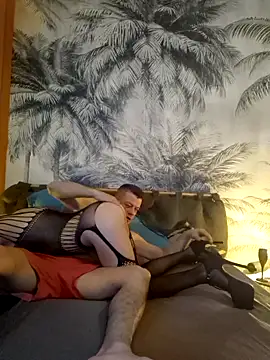 Snapshot of arnaudelsa chatting on 4, 10, 2025 arnaudelsa online show from 4, 10, 2025