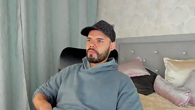 Luke Diaz7 online show from 8, 3, 2025