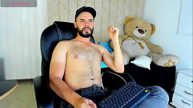 Luke Diaz7 online show from 22, 3, 2025