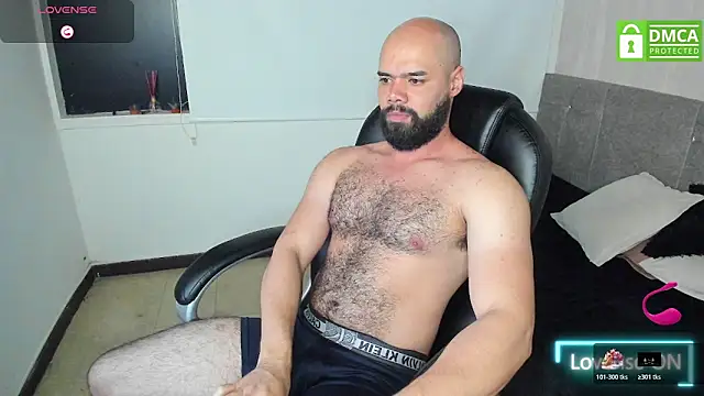 Luke Diaz7 online show from 5, 11, 2025