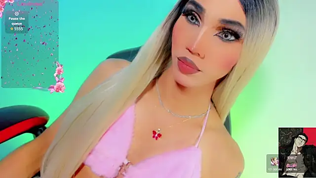 emelly horny  online show from 29, 9, 2025