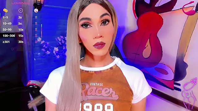 emelly horny  online show from 18, 5, 2026
