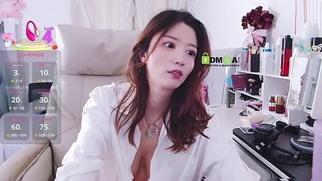 Snapshot of Tangtang-baby chatting on 6, 5, 2026 Tangtang-baby online show from 6, 5, 2026