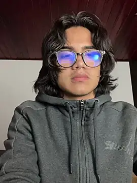 shadowsofgarden online show from 19, 2, 2025