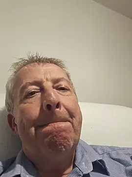 mann4u147 online show from 10, 9, 2025