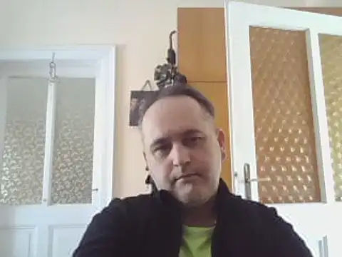 Szolga10 online show from 7, 3, 2025