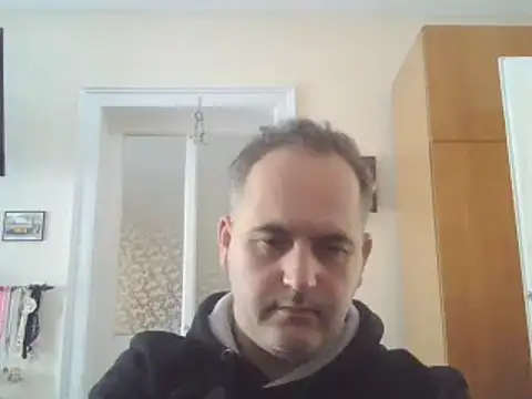 Szolga10 online show from 25, 10, 2025