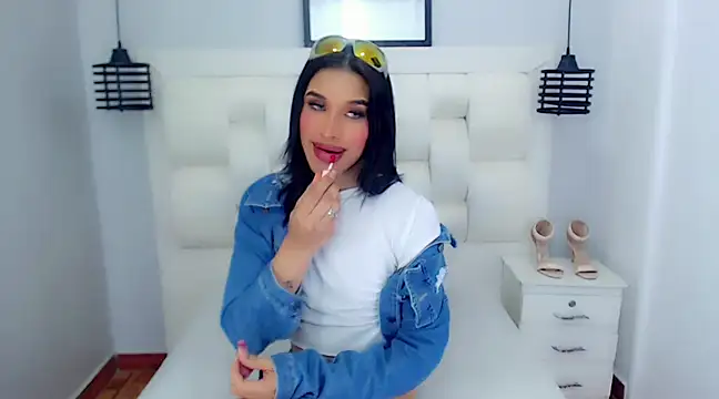 BelovedChain01 online show from 18, 3, 2025