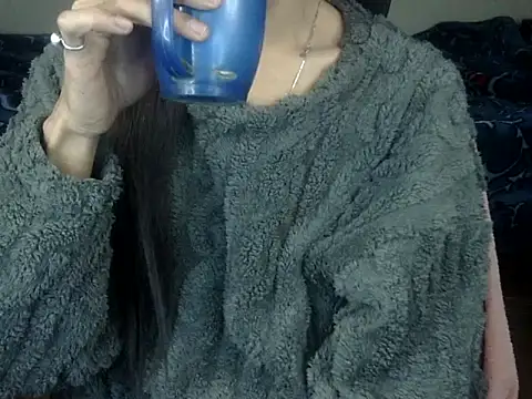 YourCDBitch online show from 19, 12, 2025