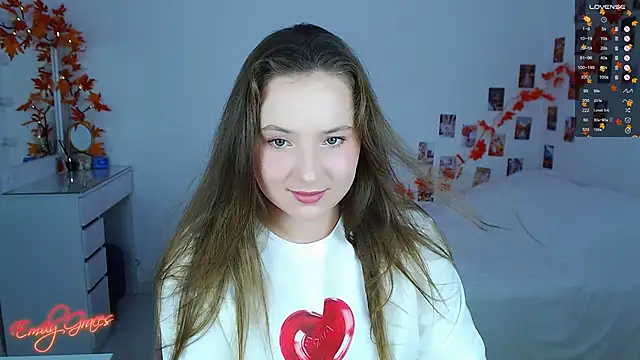 Snapshot of EmilyxxGraces chatting on 27, 9, 2025 EmilyxxGraces online show from 27, 9, 2025