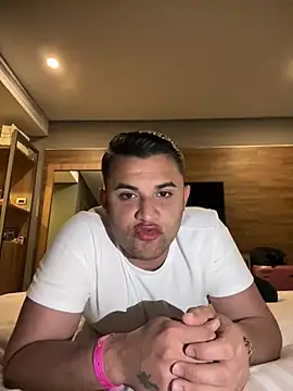 ErickDousson online show from 27, 2, 2025