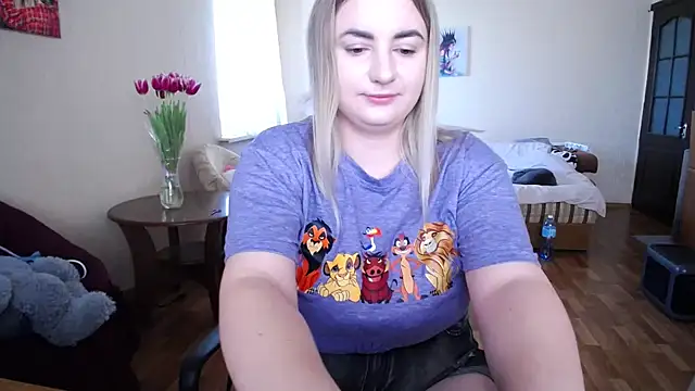 YourSwetiwGirl online show from 13, 3, 2026