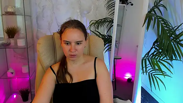 Lika 0ne online show from 28, 7, 2026