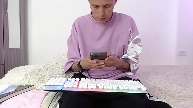 duo peludoo online show from 28, 10, 2025