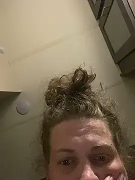 favoritestepsis online show from 19, 9, 2025