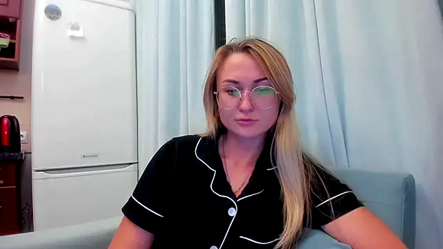 Snapshot of your_Goddess_Eva chatting on 22, 9, 2025 your Goddess Eva online show from 22, 9, 2025