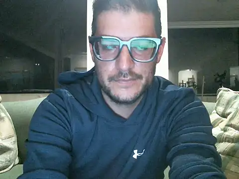 quitomanec online show from 18, 5, 2026
