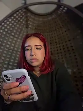 Scarlett-LS online show from 5, 3, 2025