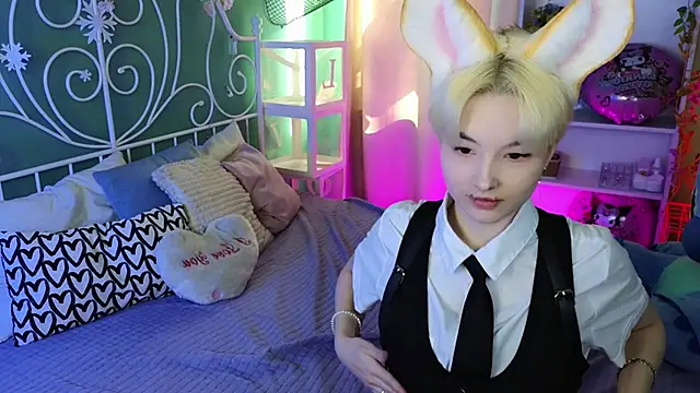 Akemi Sora  online show from 19, 3, 2025