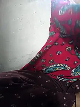 Snapshot of lovely----bhabhi chatting on 6, 3, 2026 lovely----bhabhi online show from 6, 3, 2026