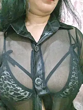 Snapshot of Jassi_Does chatting on 5, 3, 2026 Jassi Does online show from 5, 3, 2026