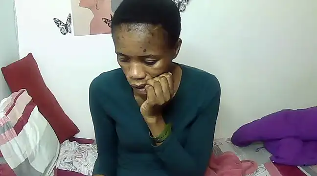 Snapshot of Queen_Pxoxo chatting on 5, 3, 2025 Queen Pxoxo online show from 5, 3, 2025