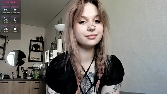 marynixoxo online show from 22, 3, 2025