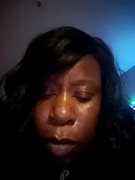 Jazmine-Valentine online show from 24, 10, 2025
