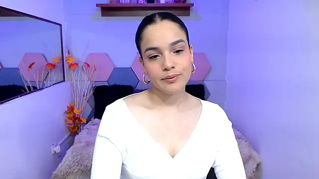 Lana Pearce online show from 17, 2, 2025