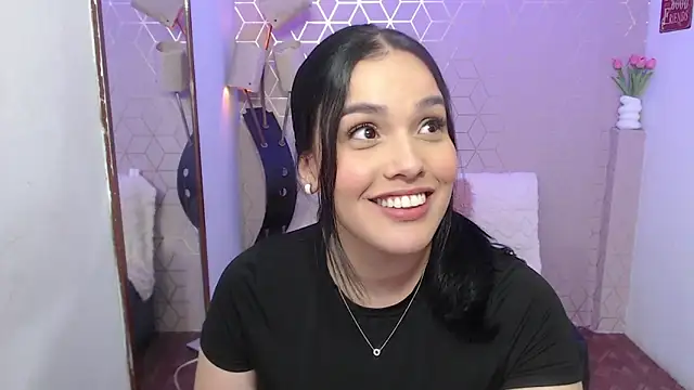 Lana Pearce online show from 18, 11, 2025