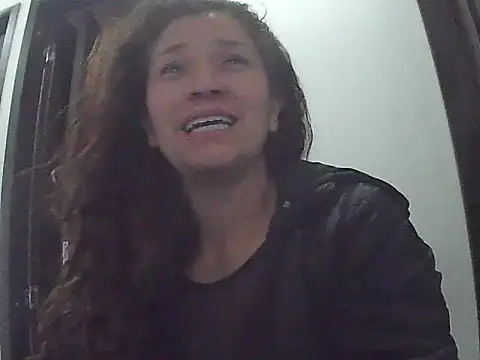 Snapshot of Cielo_carpentier69 chatting on 8, 9, 2025 Cielo carpentier69 online show from 8, 9, 2025