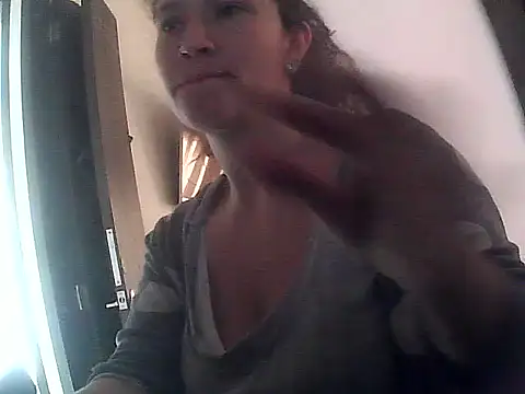 Snapshot of Cielo_carpentier69 chatting on 21, 10, 2025 Cielo carpentier69 online show from 21, 10, 2025