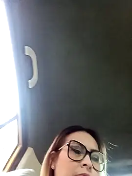 CandieGilson   online show from 15, 10, 2025