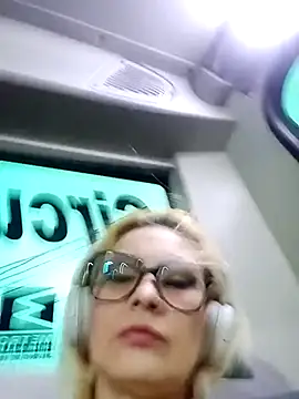 CandieGilson   online show from 28, 3, 2026