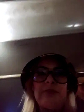 CandieGilson   online show from 10, 4, 2026