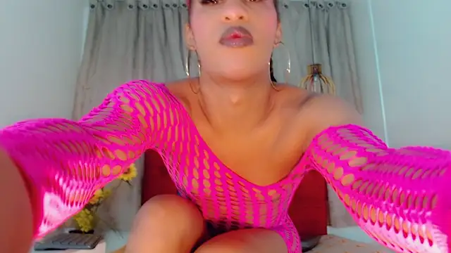 katha Crawford online show from 4, 12, 2025