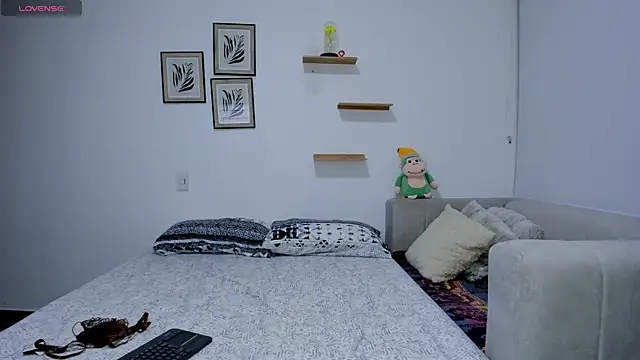 sarita bigbooty  online show from 23, 11, 2025