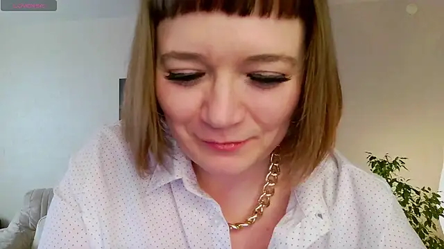 LizaMilfa online show from 20, 3, 2025