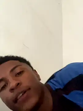 Snapshot of Bichorro chatting on 30, 9, 2025 Bichorro online show from 30, 9, 2025