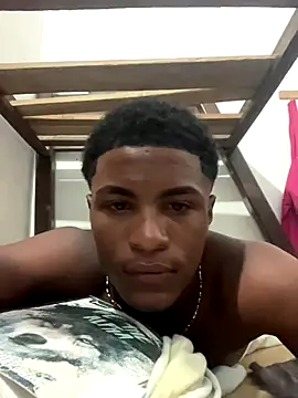 Snapshot of Bichorro chatting on 6, 10, 2025 Bichorro online show from 6, 10, 2025