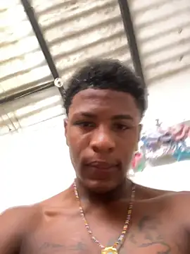 Snapshot of Bichorro chatting on 9, 10, 2025 Bichorro online show from 9, 10, 2025