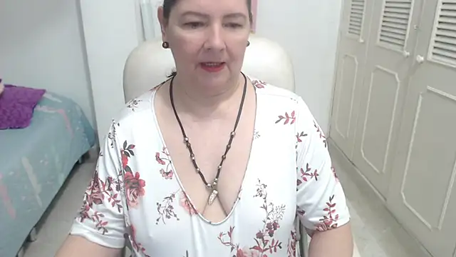 leonela 69 online show from 14, 7, 2026