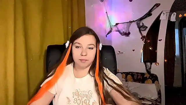 SweetAlissa18 online show from 24, 10, 2025