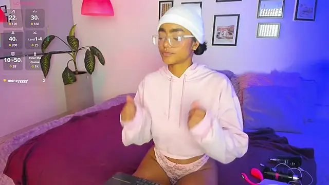 Snapshot of Alice_simmons chatting on 4, 2, 2026 Alice simmons online show from 4, 2, 2026