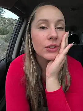 Snapshot of Mona_Plus chatting on 21, 12, 2025 Mona Plus online show from 21, 12, 2025