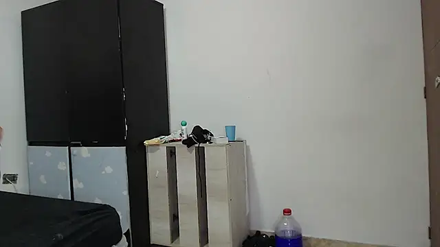 manuel rey online show from 20, 2, 2025