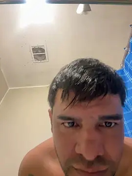 guajiro276565 online show from 3, 3, 2025