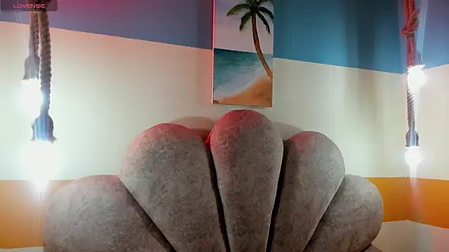 charlotte bluee online show from 2, 12, 2025