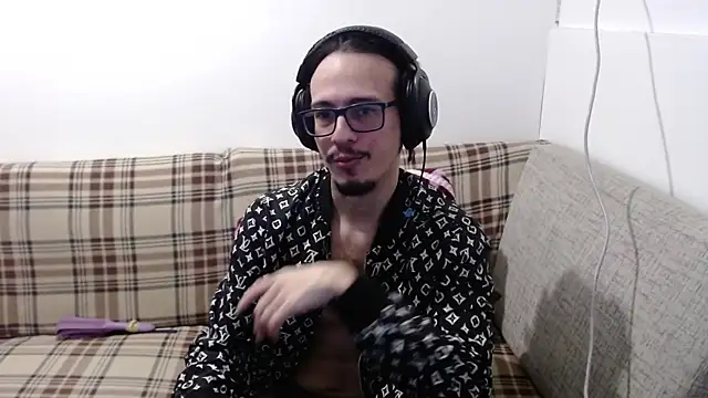 Snapshot of cholitohermoso chatting on 22, 6, 2026 cholitohermoso online show from 22, 6, 2026